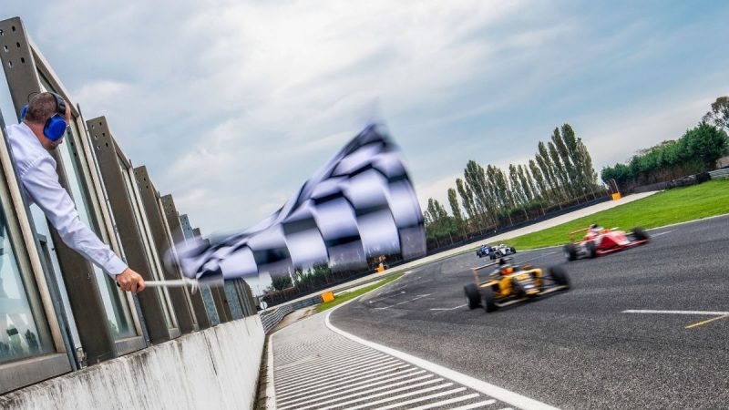 FORMULA 1